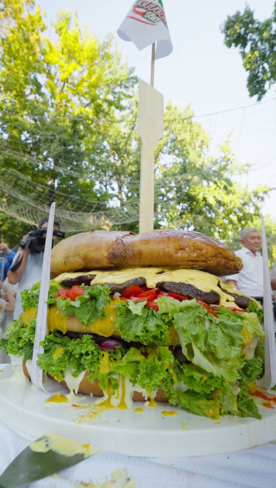 ШЫМКЕНТТЕ АЛҒАШ РЕТ «STREET FOOD FEST» КӨШЕ ТАҒАМДАРЫ ФЕСТИВАЛІ ӨТТІ