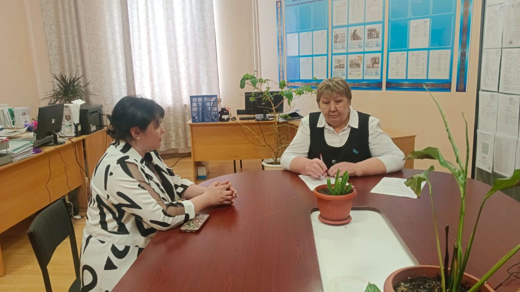 Кестеге сәйкес, аудандық мәслихат депутаты А. Саутова азаматтарды жеке қабылдау өткізді