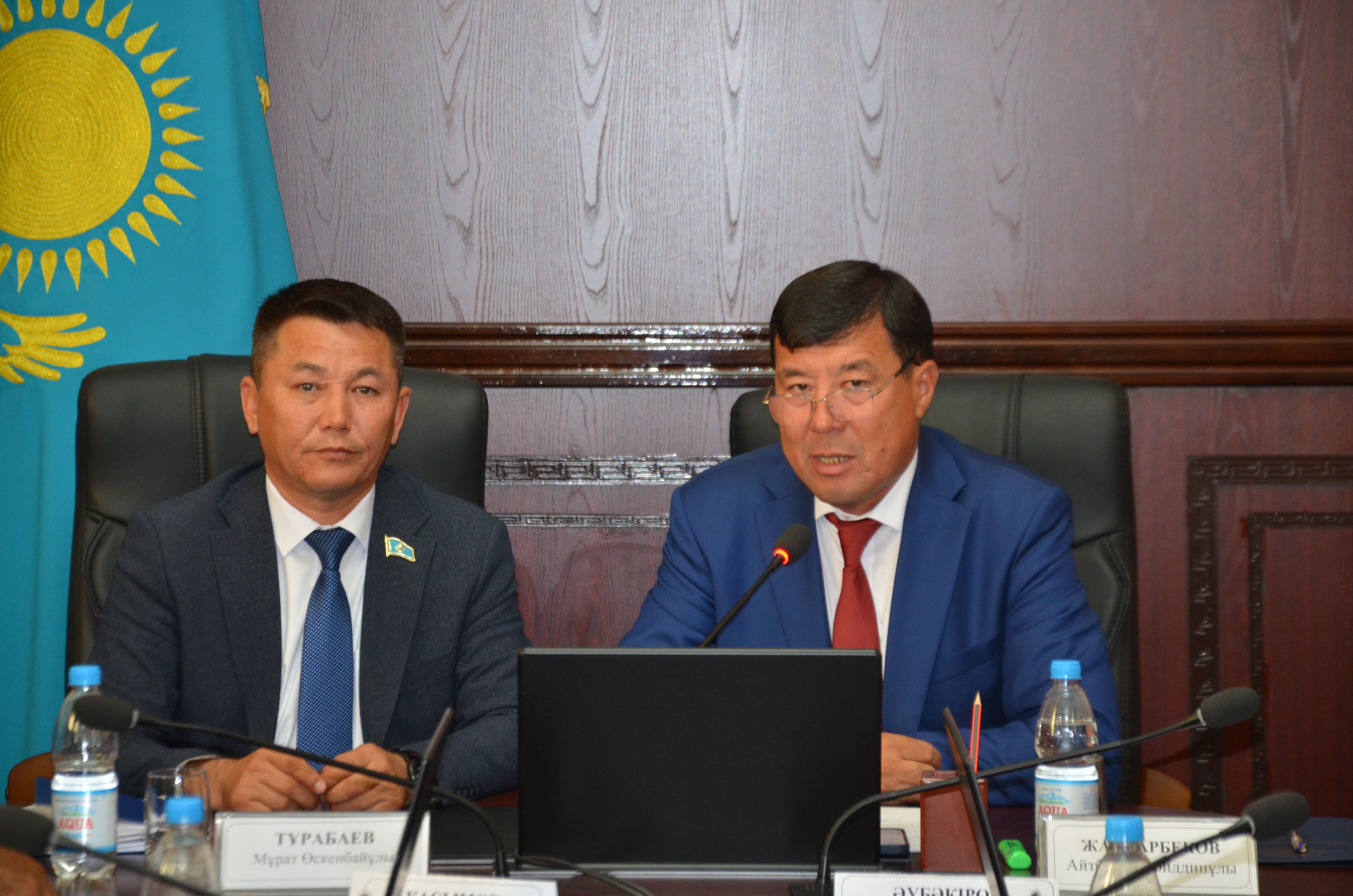 АУДАНДЫҚ МӘСЛИХАТТЫҢ КЕЗЕКТІ 33 СЕССИЯСЫ ӨТТІ