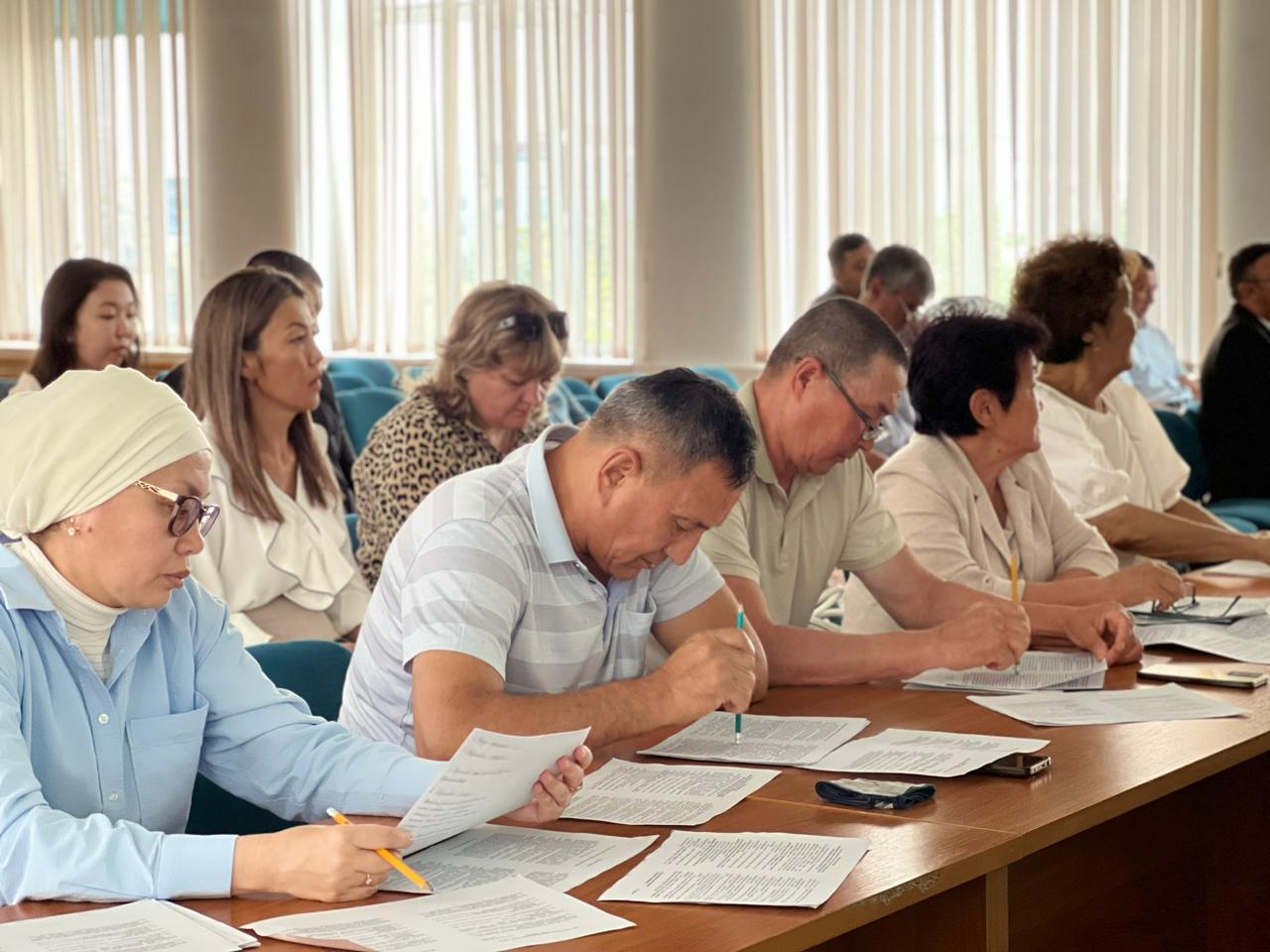 Қоғамдық кеңестің кезекті отырысында Павлодар ауданында даму ерекшеліктері бар балаларды қолдау шаралары туралы мәселе қаралды