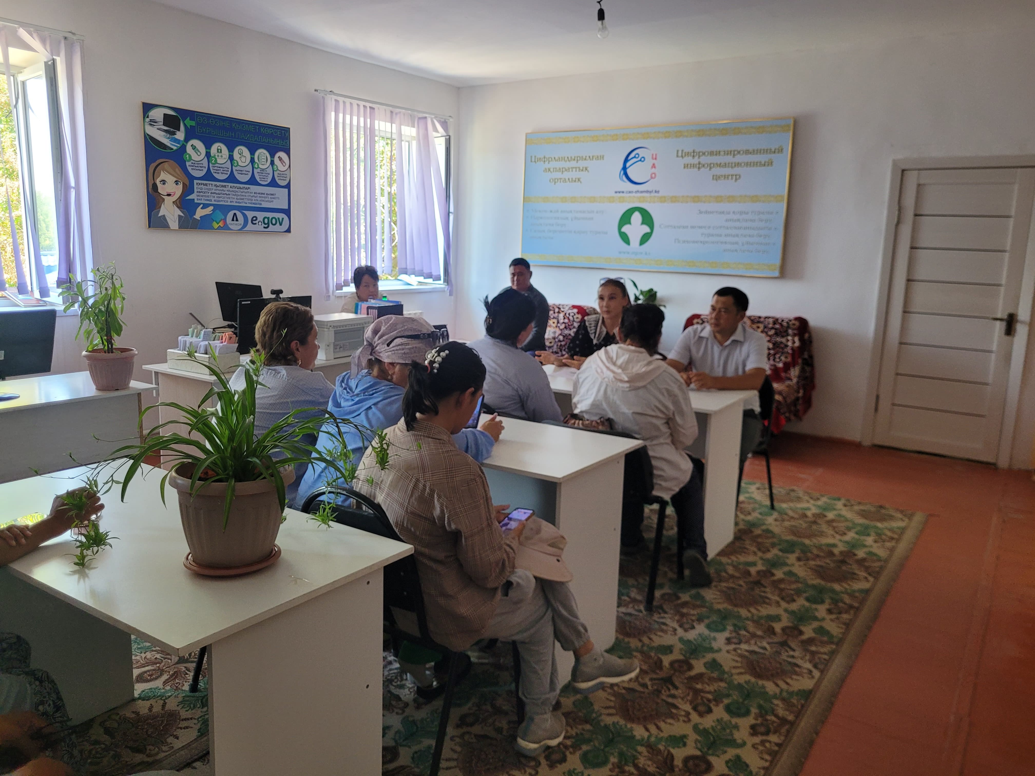 Ағымдағы жылдың 21 шілде күні, Өрнек ауылдық округінде 2025 жылғы Ұлттық ауылшаруашылық санағына байланысты түсіндіру жиыны өтті.