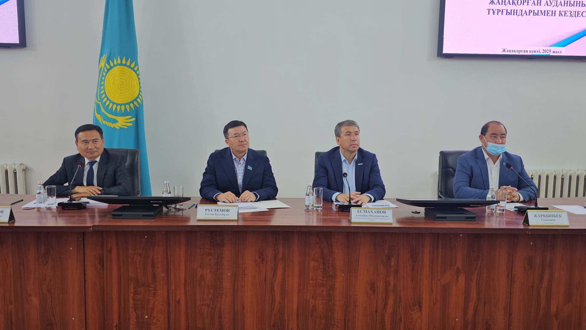 Сенат депутаты Жаңақорған ауданында