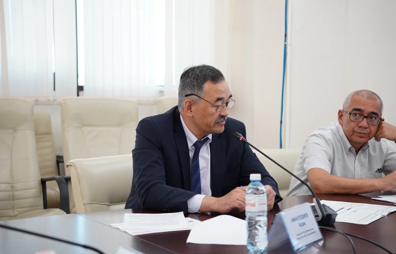 ⚡️ДЕНСАУЛЫҚ САҚТАУ МИНИСТРЛІГІНІҢ ҚОҒАМДЫҚ КЕҢЕСІ МЕДИЦИНАЛЫҚ САҚТАНДЫРУ ЖҮЙЕСІНДЕГІ НЕГІЗГІ ӨЗГЕРІСТЕРДІ ТАЛҚЫЛАДЫ