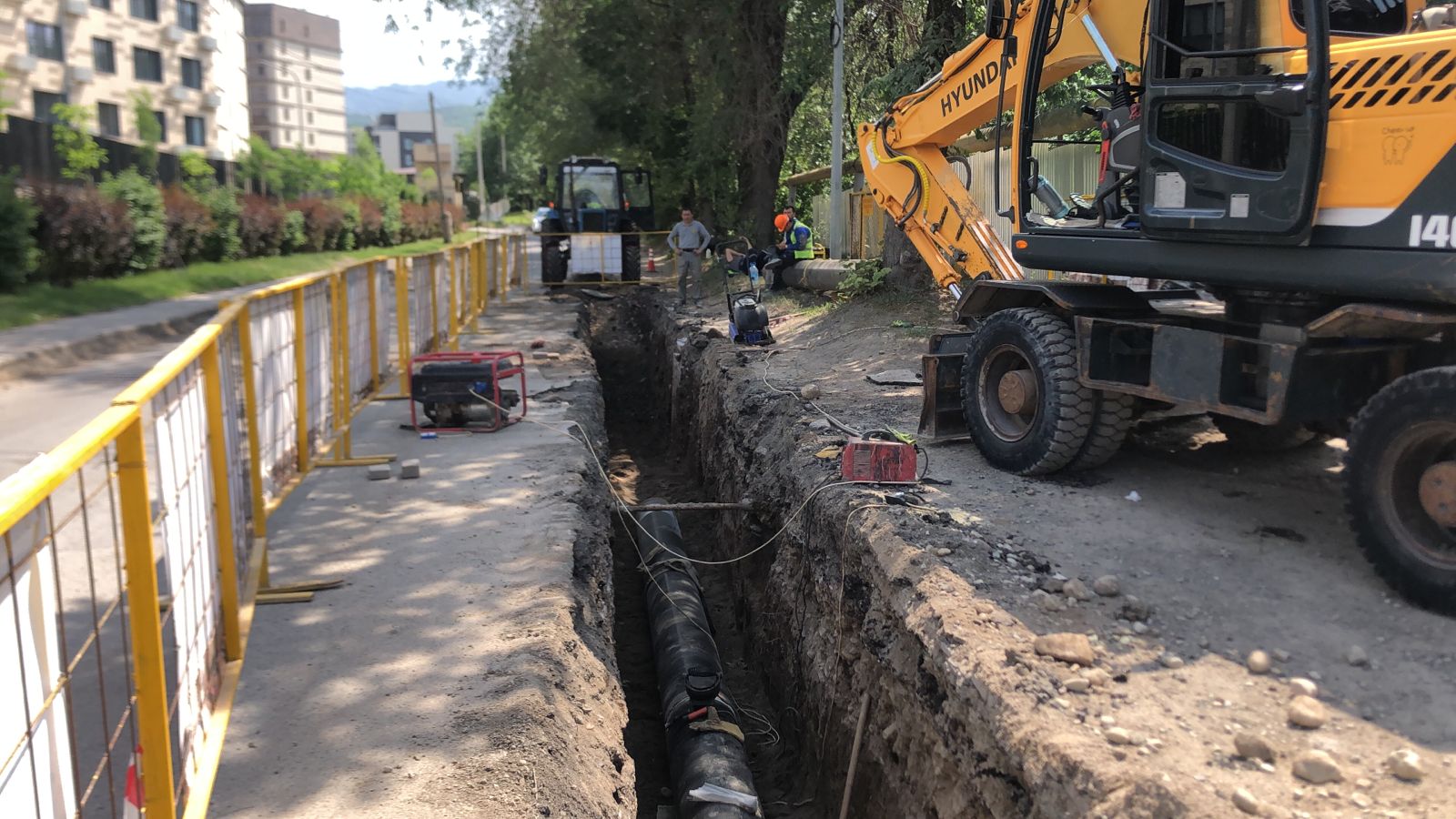 Алматыда Ерменсай шағынауданын үздіксіз таза сумен қамтамасыз ету үшін су құбыры тартылып жатыр