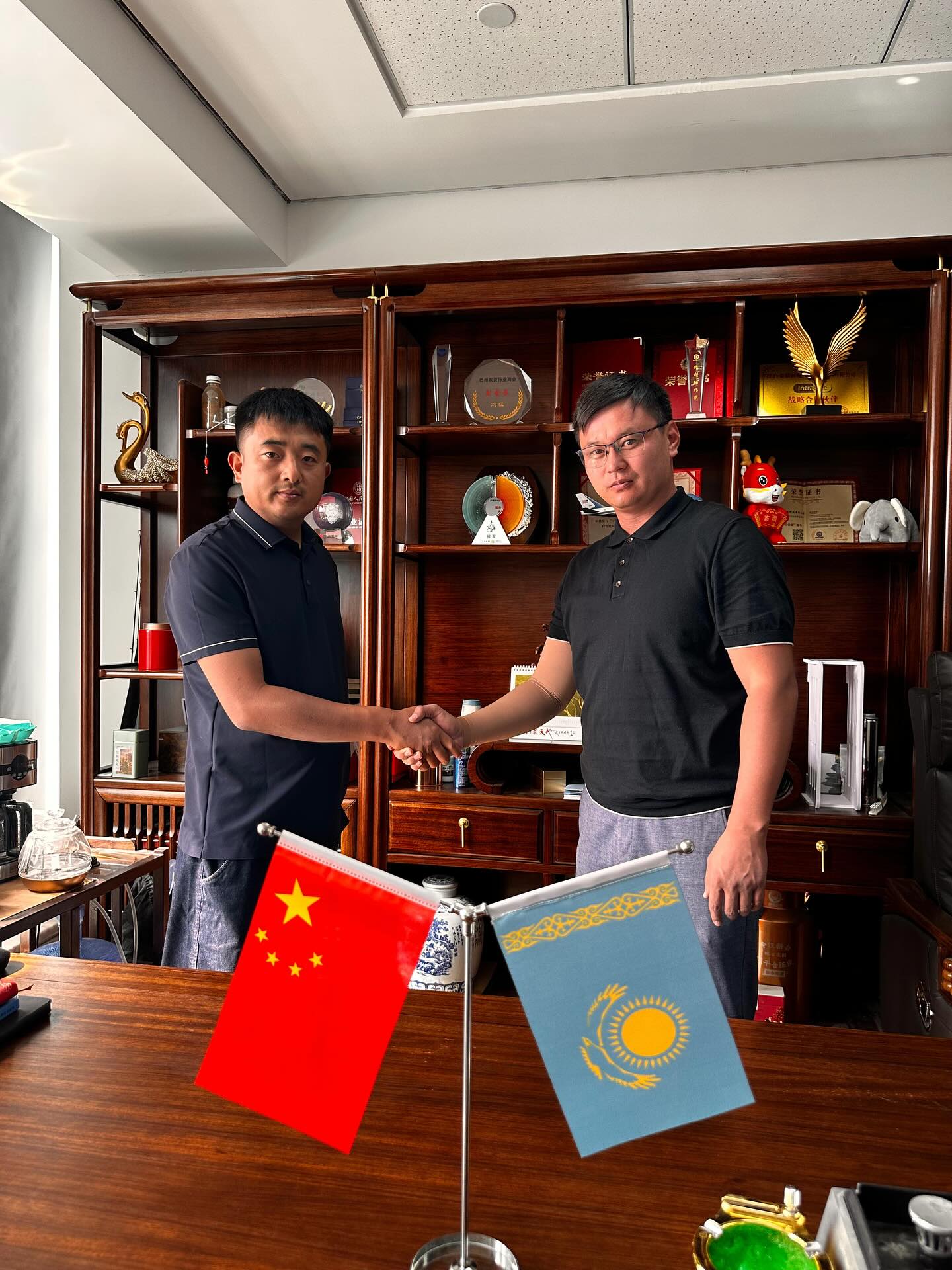 КӨГАЛДАНДЫРУ БОЙЫНША ТҮРКІСТАН МЕН ҚХР ҚАЛАЛАРЫ АРАСЫНДА КЕЛІСІМШАРТ ЖАСАЛДЫ