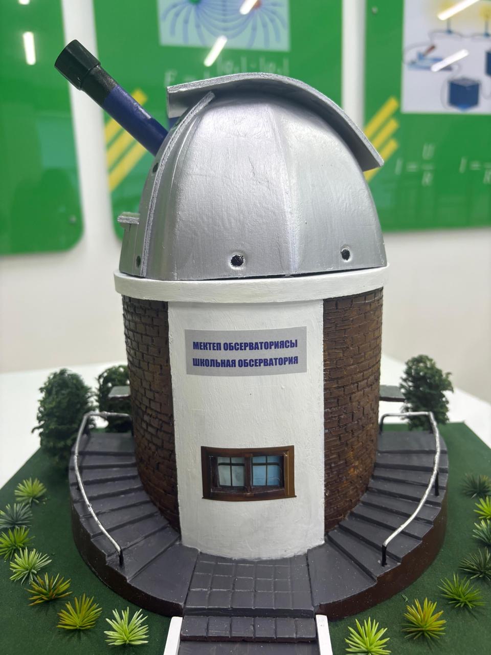 Астаналық оқушы мыңдаған балаға ғарыш әлемінің есігін ашқысы келеді