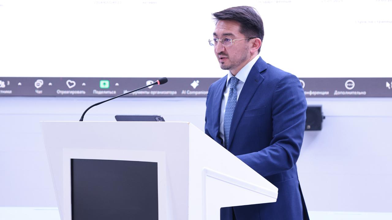 Создание экосистемы ИИ с Суперкомпьютером в рамках поручений Главы государства: Олжас Бектенов провел заседание Комиссии по вопросам цифровизации