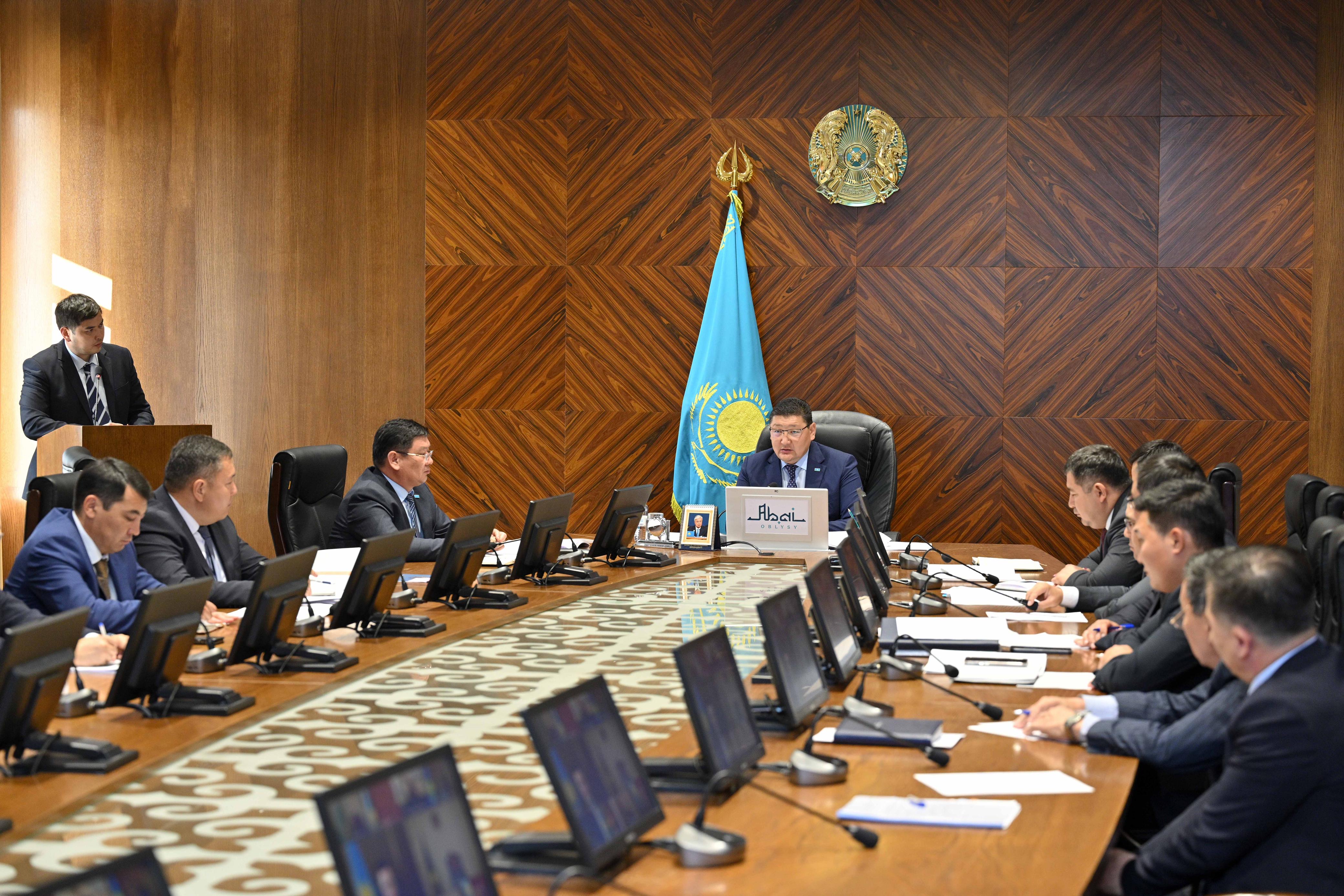 Облыс әкімі инвестиция тарту бағытындағы жұмысты жандандыруды тапсырды