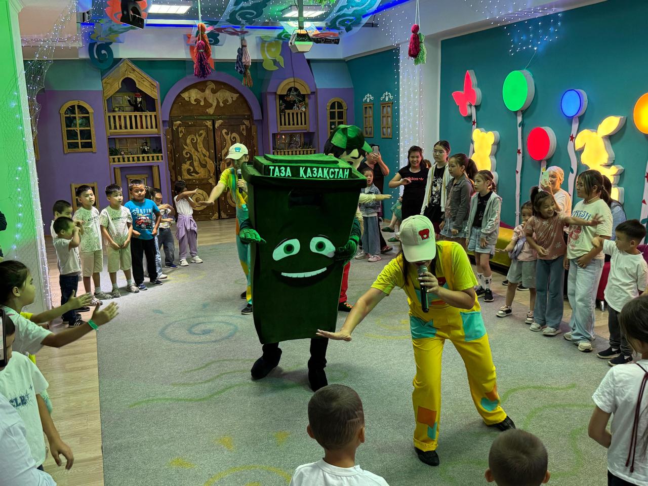 «Біз – таза қала үшін»: Астанада балаларға арналған аниматорлық ойын өтті