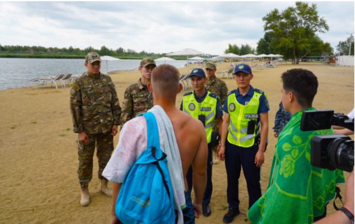 Судағы қауіпсіздік: Қостанайдың орталық жағажайында рейд қалай өтті