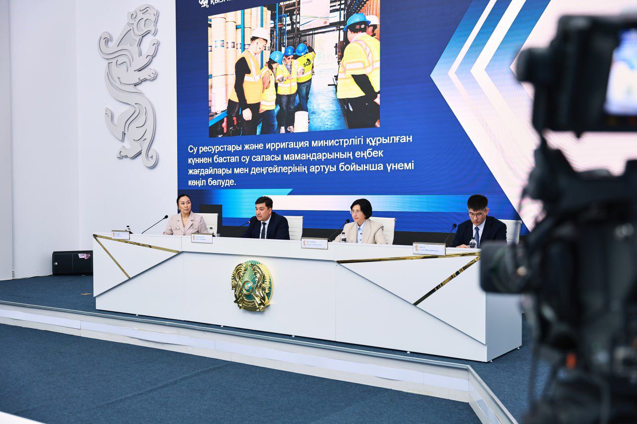 Увеличение заработной платы, повышение квалификации и обеспечение постоянным трудоустройством: основные меры по повышению кадрового потенциала водной отрасли