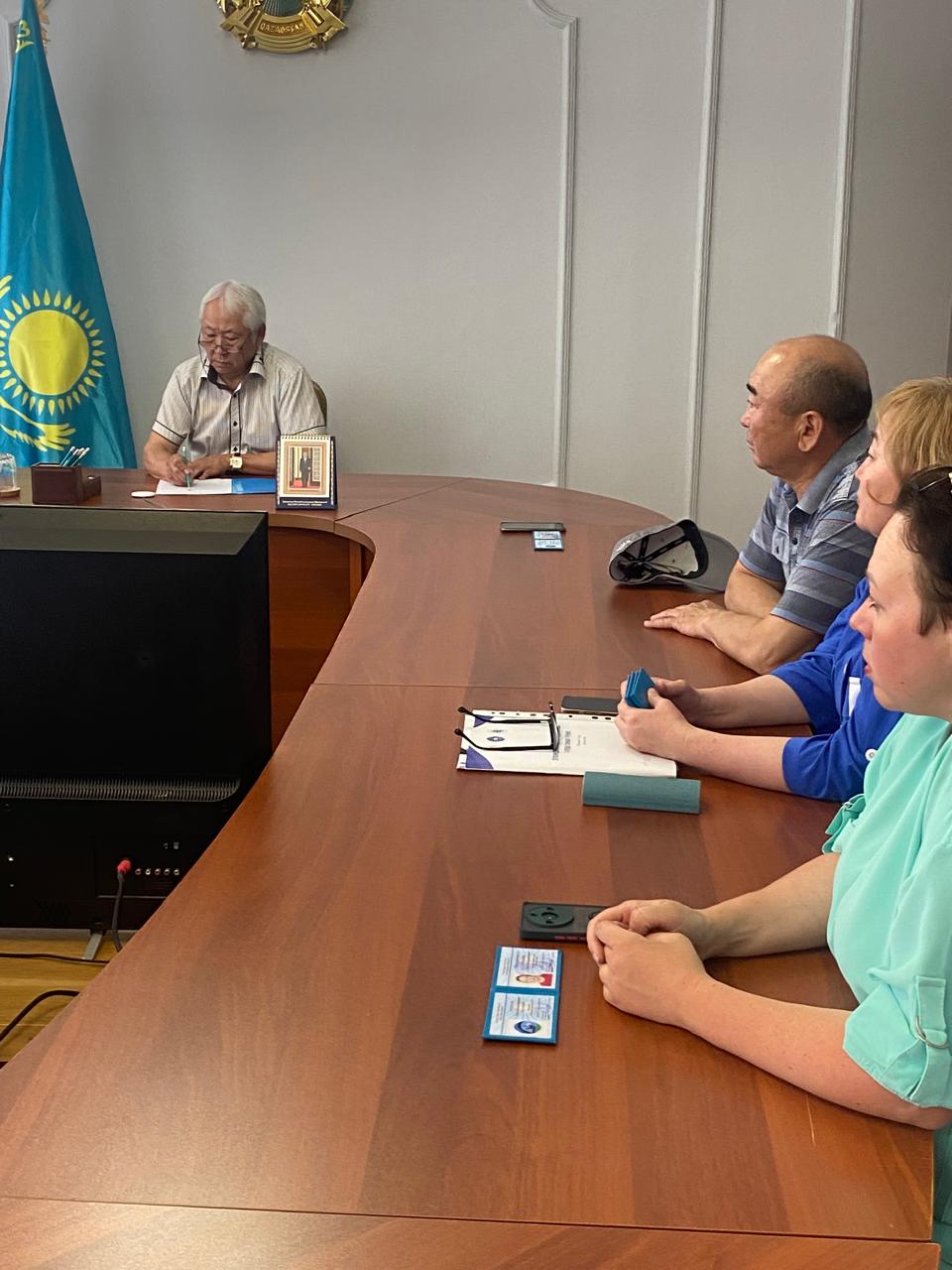 Абай ауданының Қоғамдық кеңесінің отырысы