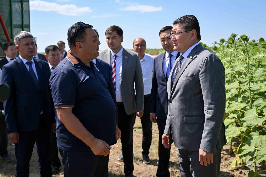 Облыс әкімі «Нұркелді» ауыл шаруашылық өндірістік кооперативінің жұмысымен танысты