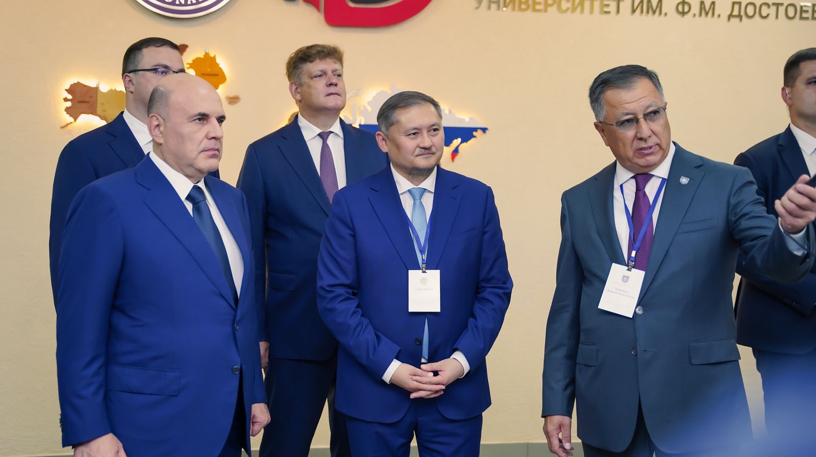 РФ Үкіметінің Төрағасы Омбыдағы ҚазҰУ филиалының жұмысымен танысты