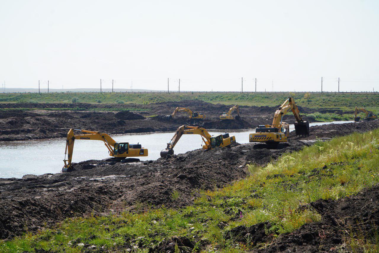 Астрахан және Атбасар аудандарында өзен арналары тазартылып, кеңейтілуде