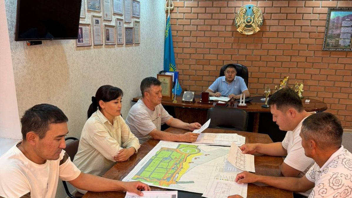 Балқаштық меценат туған ауылында спорт кешенін салып жатыр