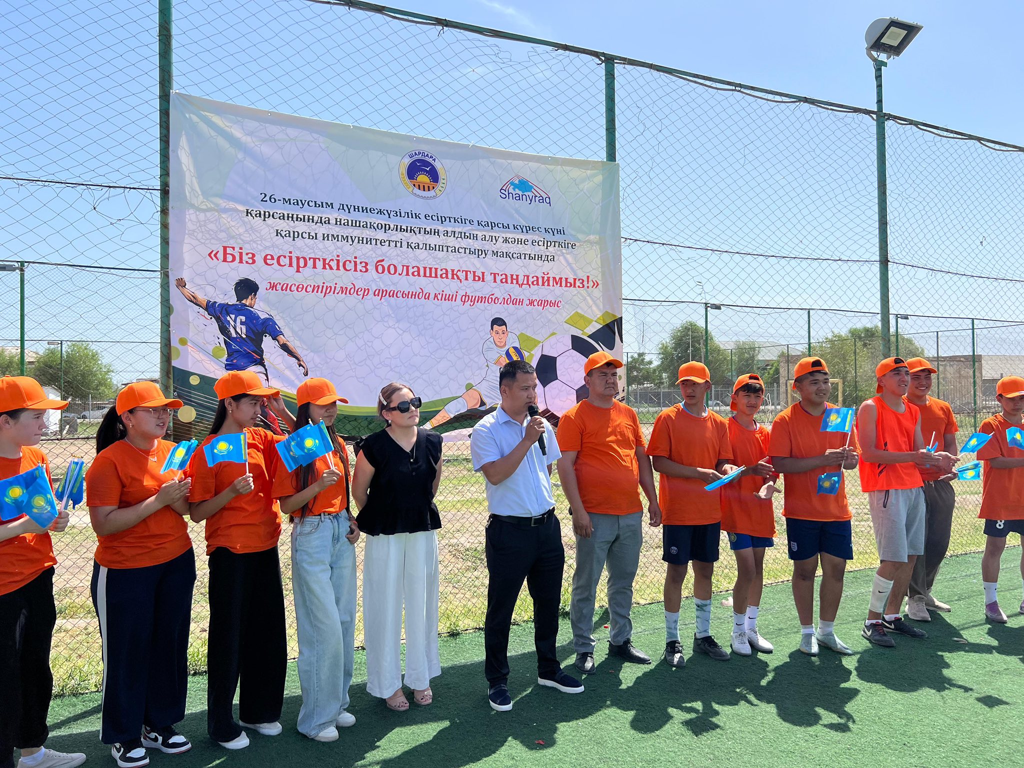 ШАРДАРА: АЛАТАУ БАТЫР АУЫЛДЫҚ ОКРУГІНДЕ “БІЗ ЕСІРТКІСІЗ БОЛАШАҚТЫ ТАҢДАЙМЫЗ” ТАҚЫРЫБЫНДА ТУРНИР ӨТТІ