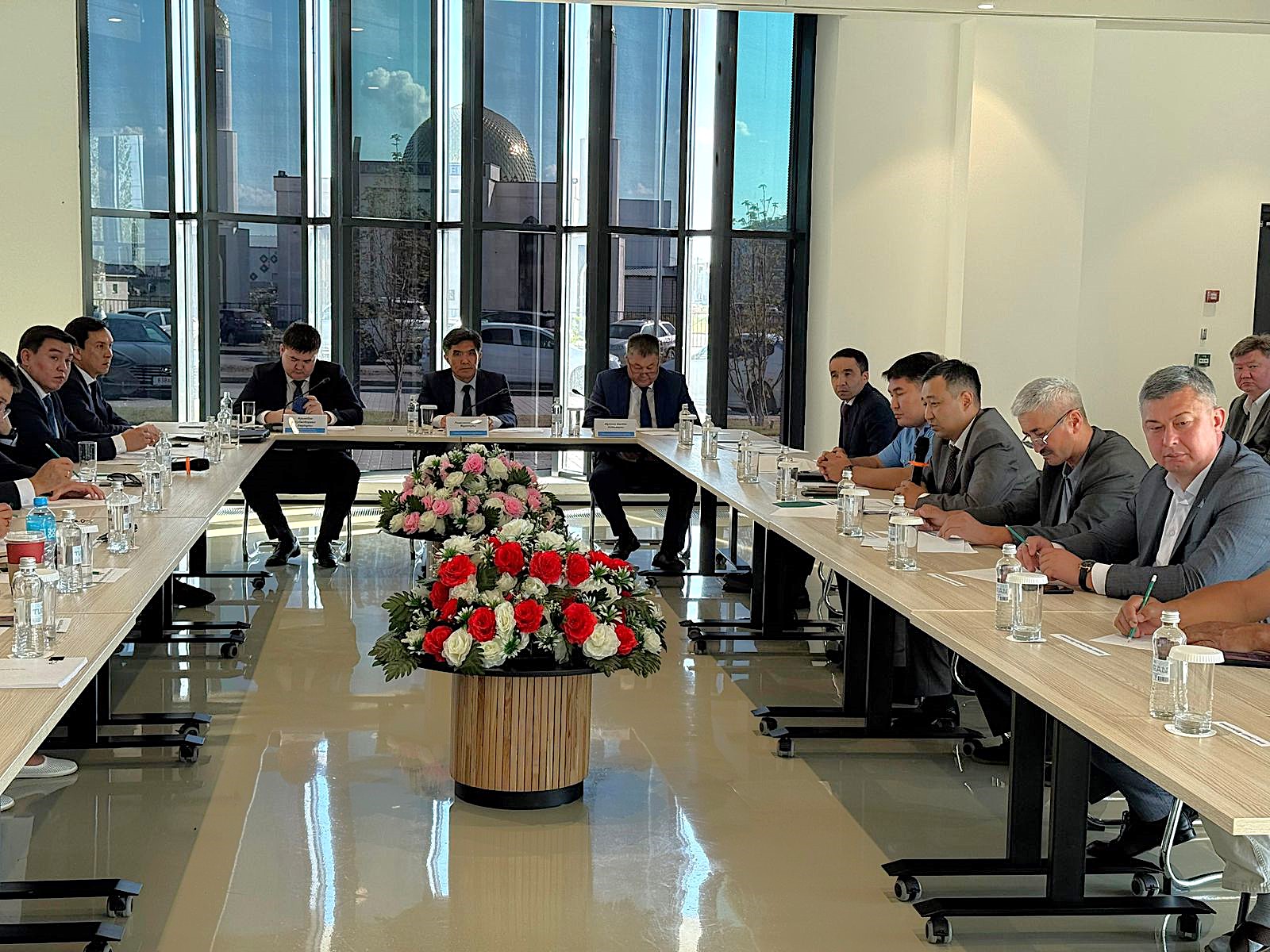 Энергетика вице-министрі Ақмола облысының тұрғындарымен газ саласындағы реформаларды талқылады