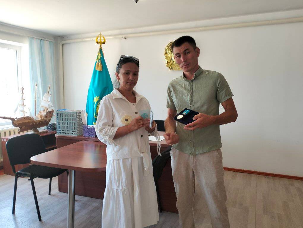 Күміс алқа иегері