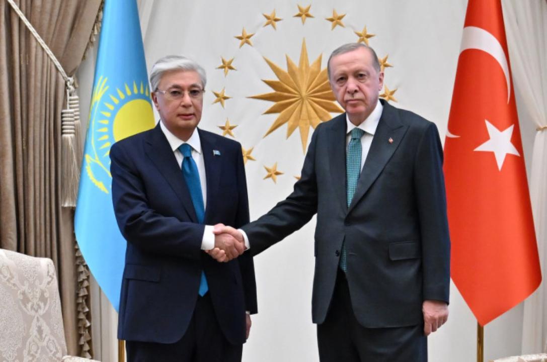 Қасым-Жомарт Тоқаев пен Режеп Тайип Ердоған келіссөз жүргізді