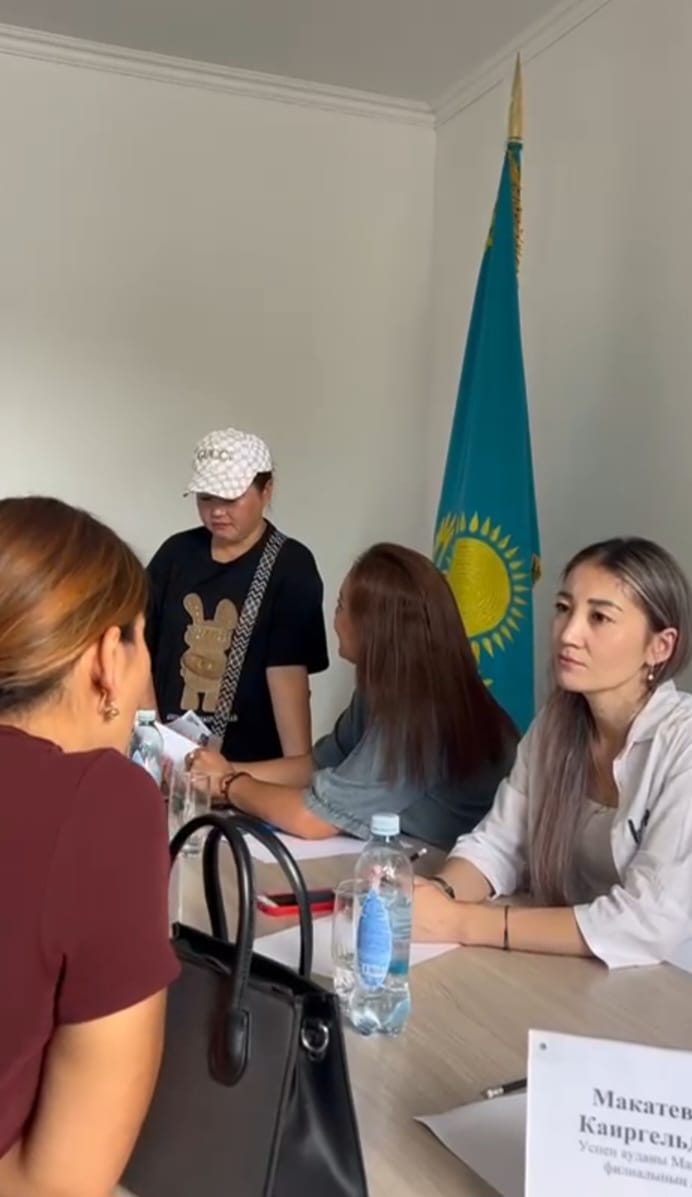 Очередная командировка делегатов Павлодарской области продолжилась в Рахатском сельском округе