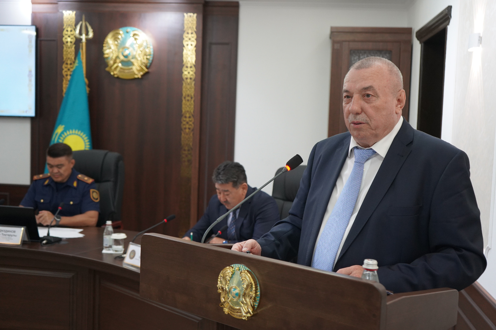 СҚО-да полицейлер ІІМ Кеңесшілер кеңесінің мүшесі  Александр Саванковпен кездесті