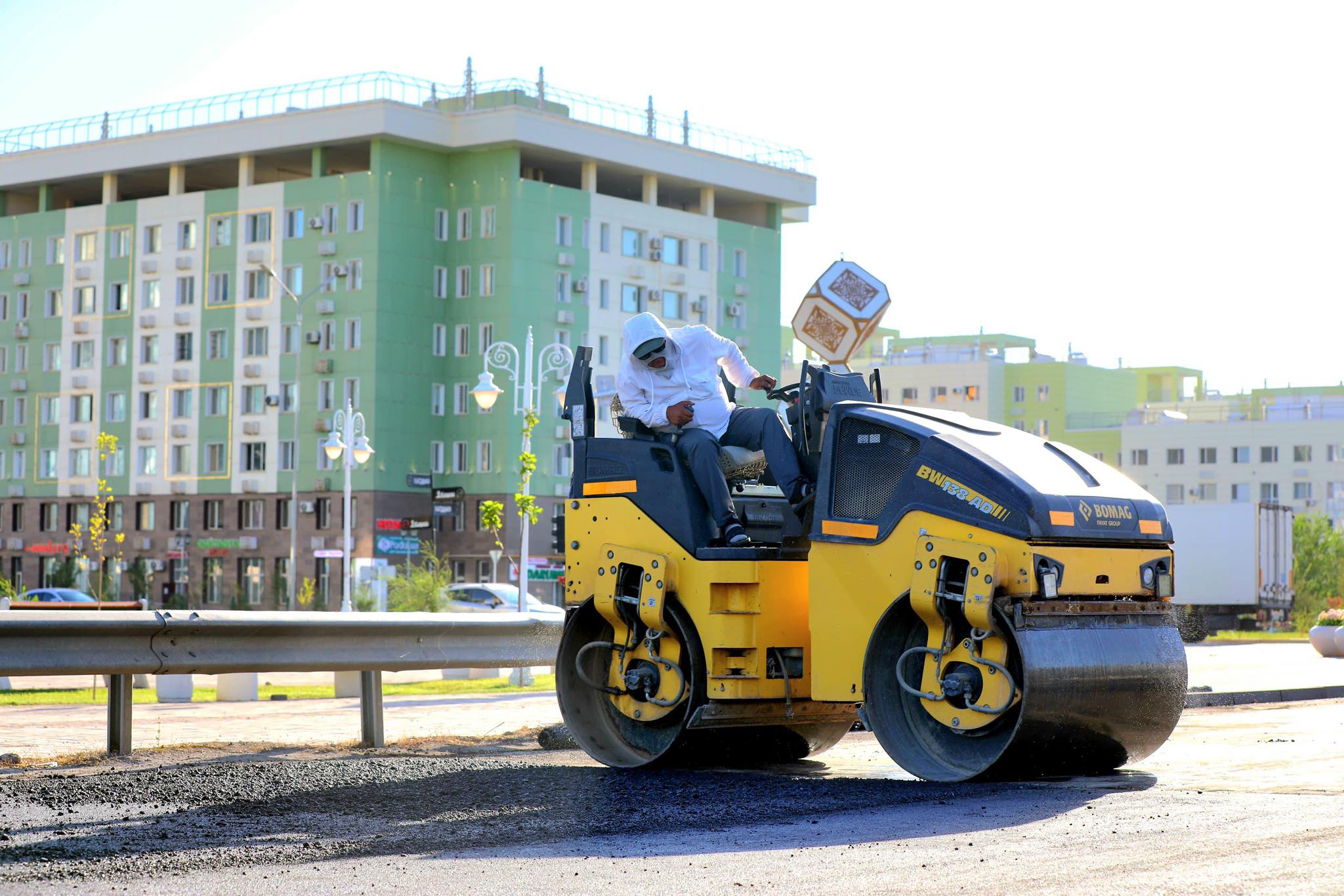 ТҮРКІСТАН ҚАЛАСЫНДА ЖАҢАРТЫЛҒАН ЖОЛДАРДЫҢ ҮЛЕСІ 70%-ҒА ДЕЙІН АРТАДЫ