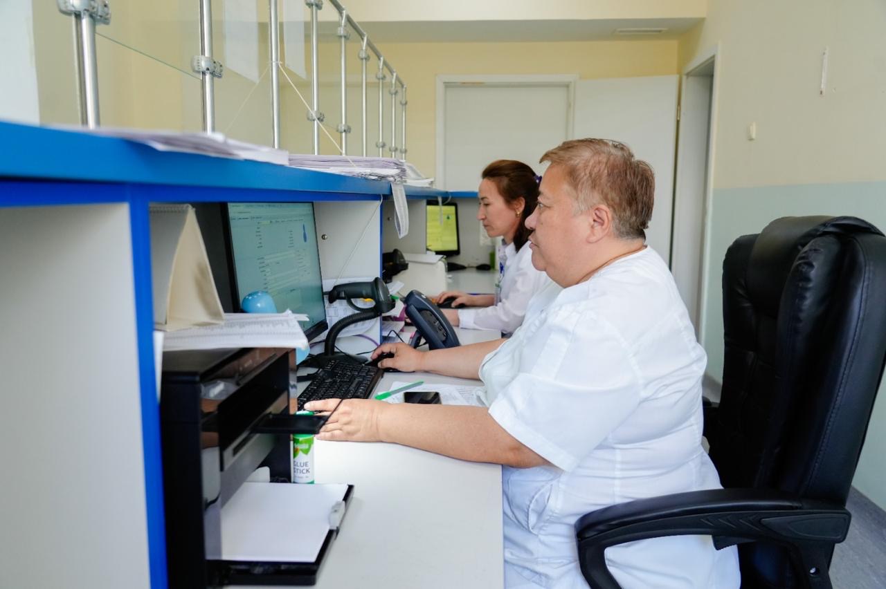 Дәрігерлерді қорғау: Астананың 6 ауруханасында тәулік бойы жұмыс істейтін полиция бекеті қойылды