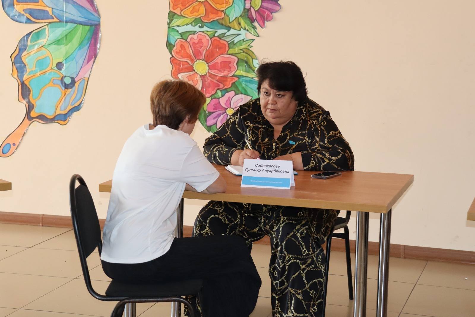 Петровка ауылында азаматтарды мобильді қабылдау