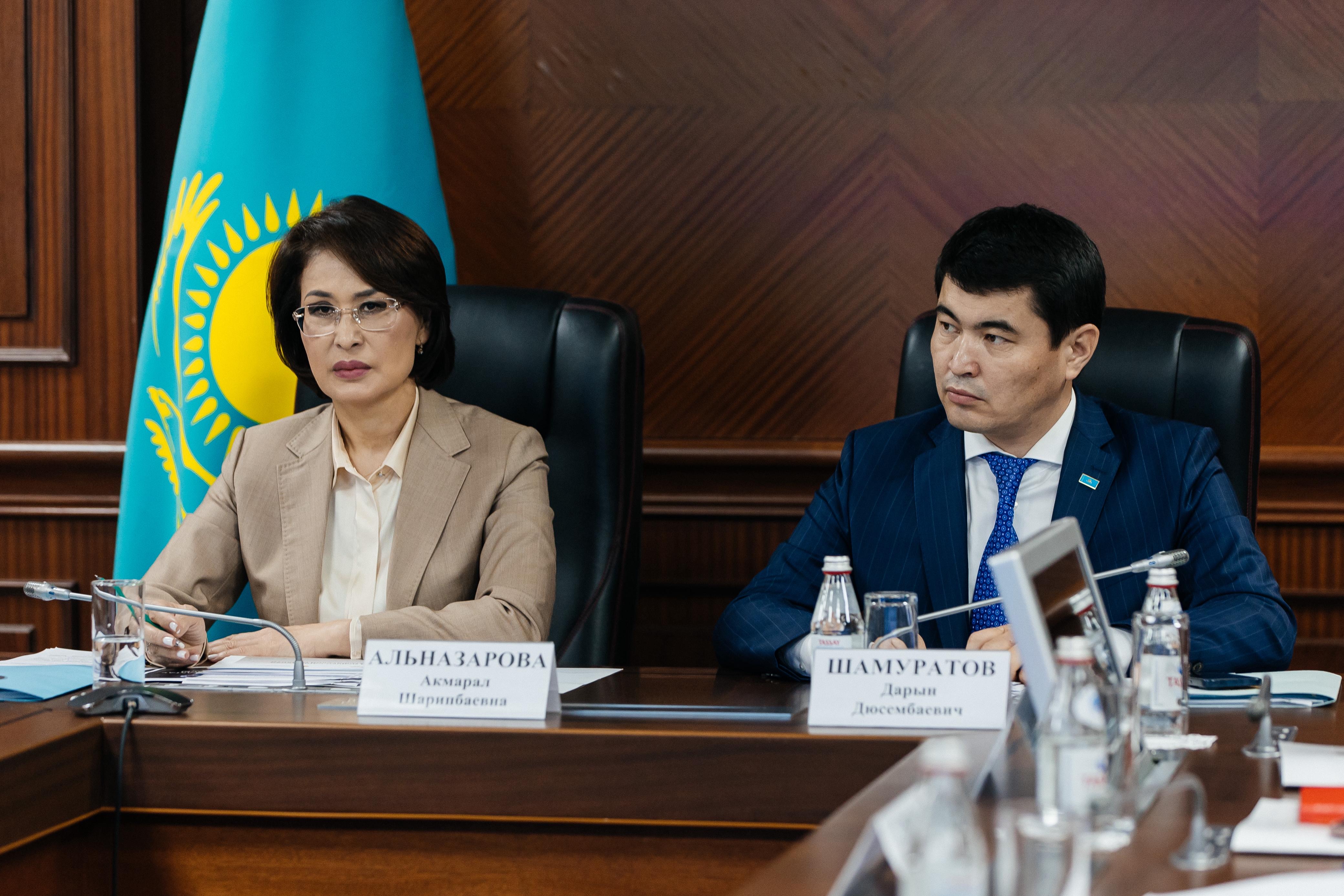 ГЛАВА МИНЗДРАВА ОБОЗНАЧИЛА ПРИОРИТЕТНЫЕ ЗАДАЧИ ПЕРЕД МЕДИЦИНСКИМ АКТИВОМ АТЫРАУСКОЙ ОБЛАСТИ