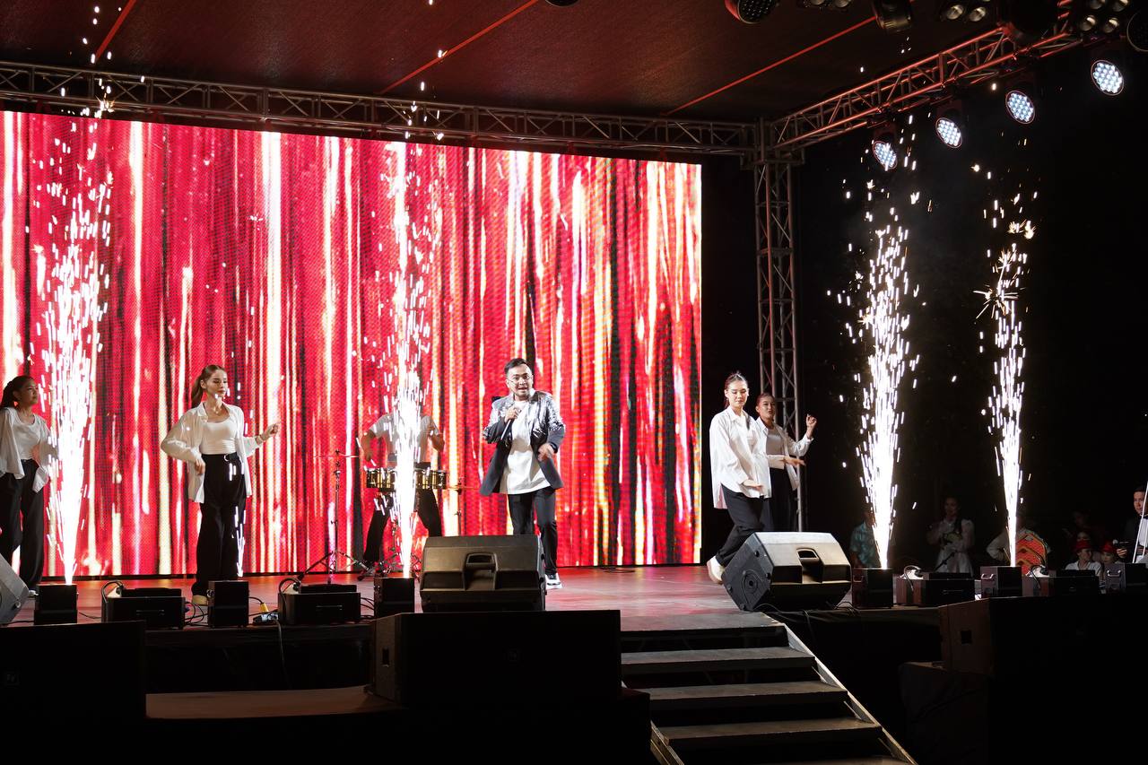 Таразда «Әулиеата әуендері» жобасының үздіктері сахна төрінде өнер көрсетті