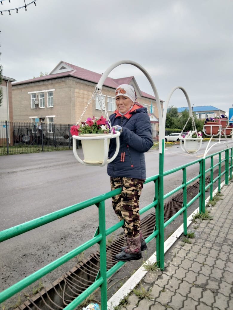 Ұзынкөл ауылында абаттандыру жұмыстары жалғасуда