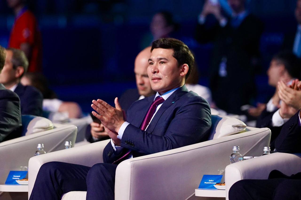 Астанада ауыр атлетикадан Азия чемпионатының ашылу салтанаты өтті