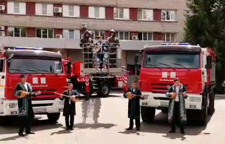 Челлендж ко Дню домбры провели спасатели ВКО