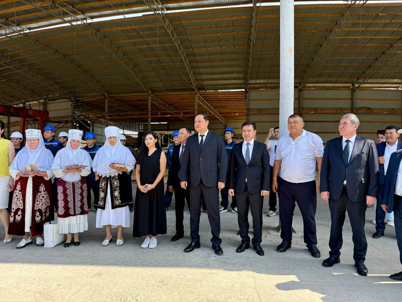 АВТОМАТТАНДЫРЫЛҒАН КІРПІШ ЗАУЫТЫ ІСКЕ ҚОСЫЛДЫ