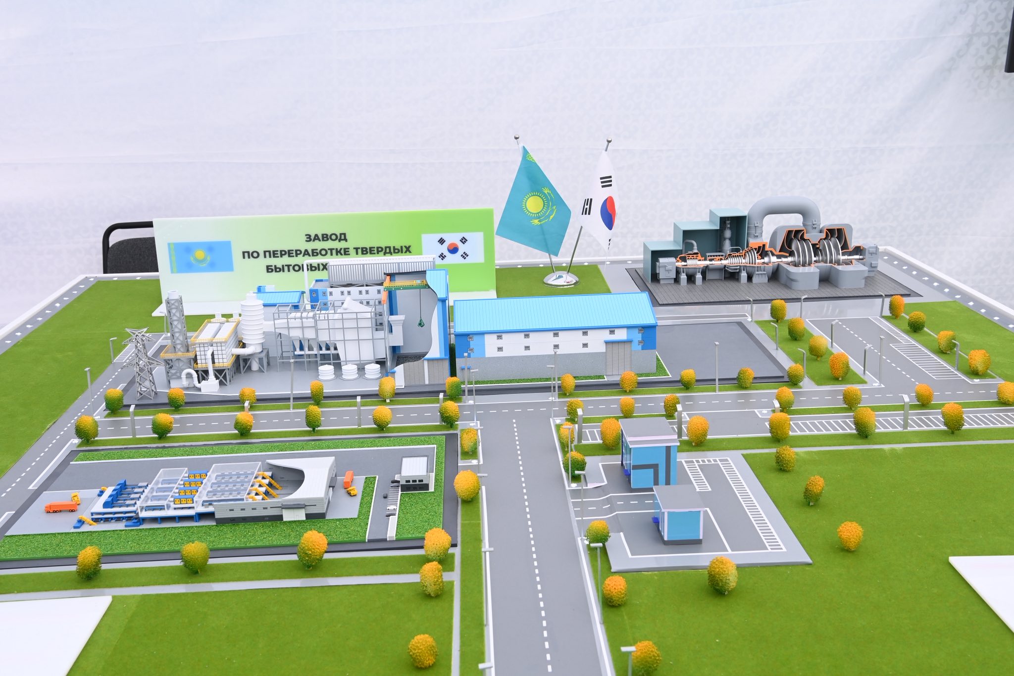 Қызылордада қатты тұрмыстық қалдықтарды өңдеу зауытының капсуласы салынды