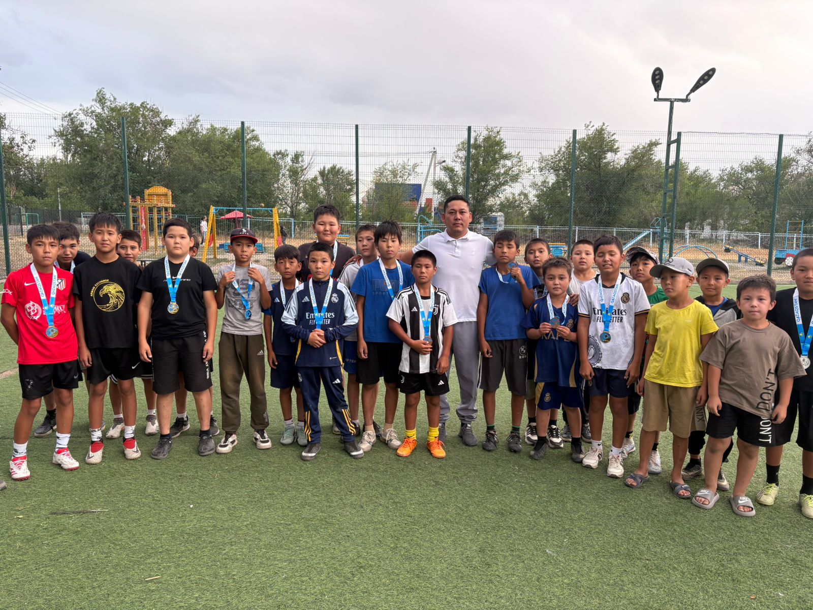 Шағын футболдан жарыс