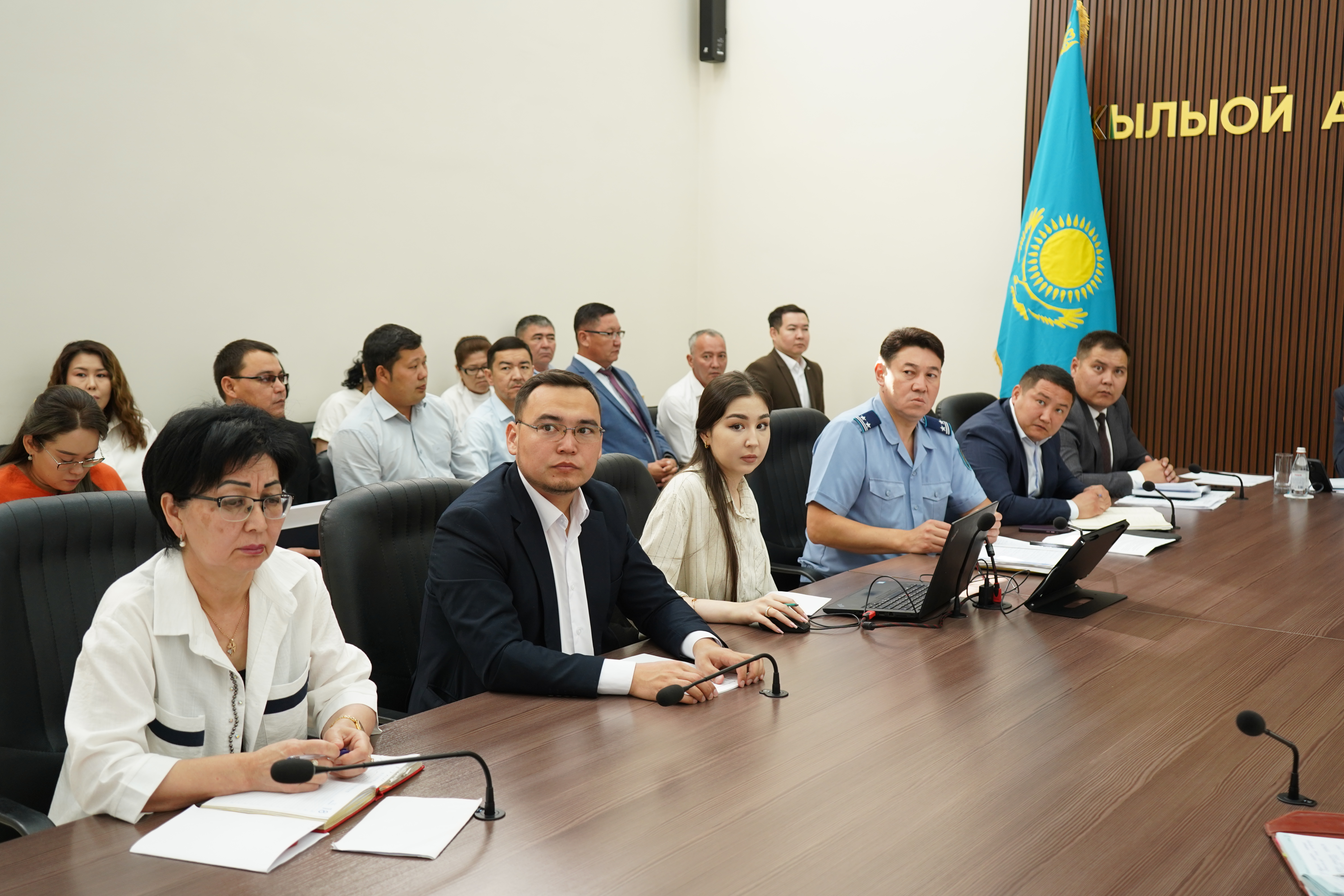 В акимате Жылыойского района состоялось аппаратное совещание