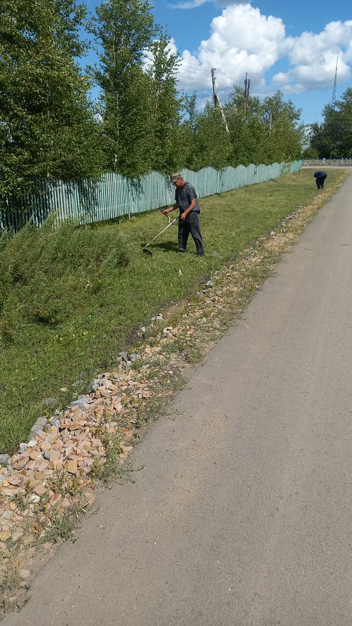 Алшан ауылында шөп шабу жұмыстары жалғасуда.♻️♻️♻️