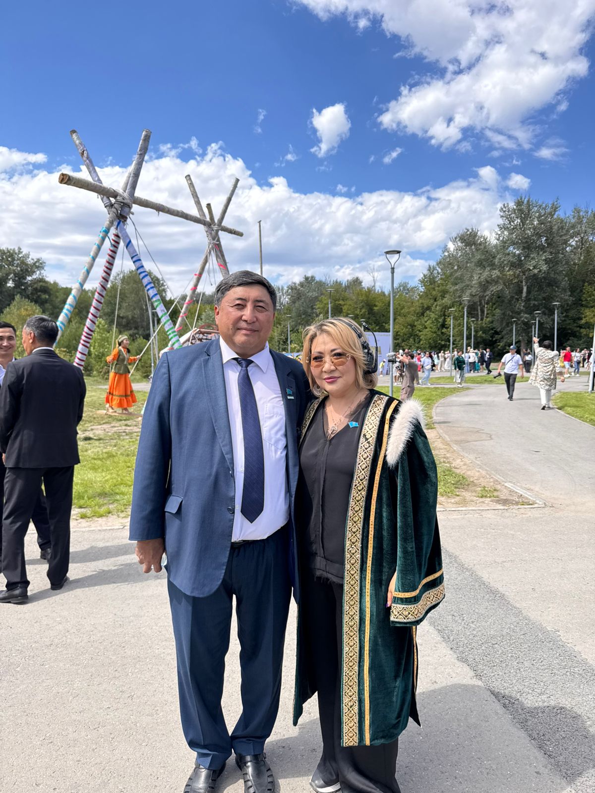 Мәслихат депутаттары этноауылдың  ашылу рәсіміне қатысты