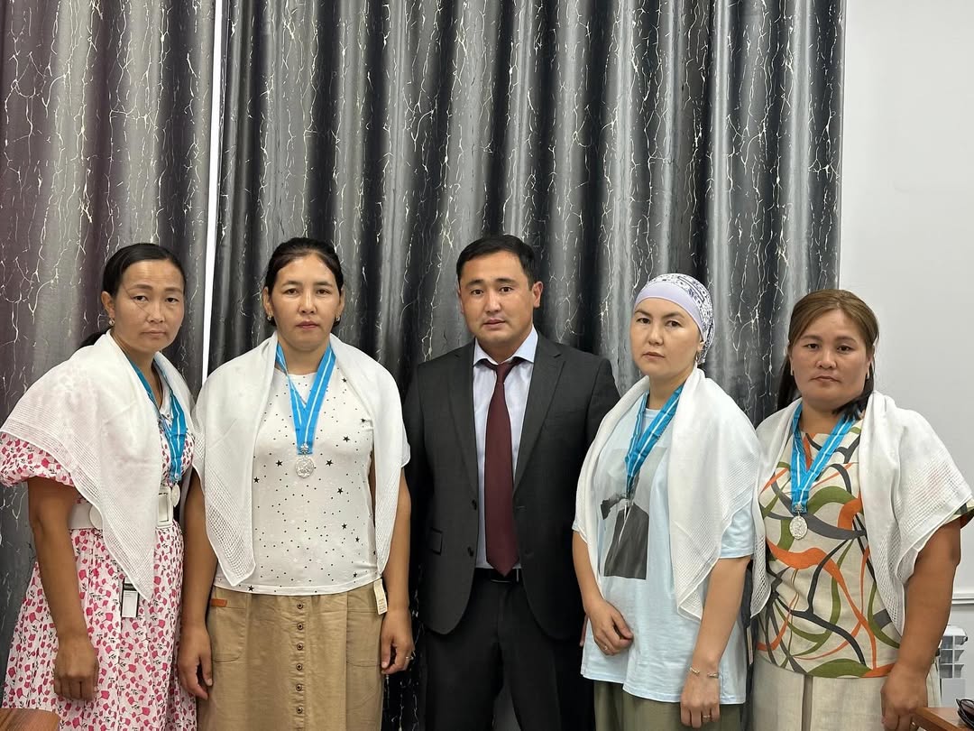 Мойынқұмның ардақты аналары «Күміс алқа» иегері атанды