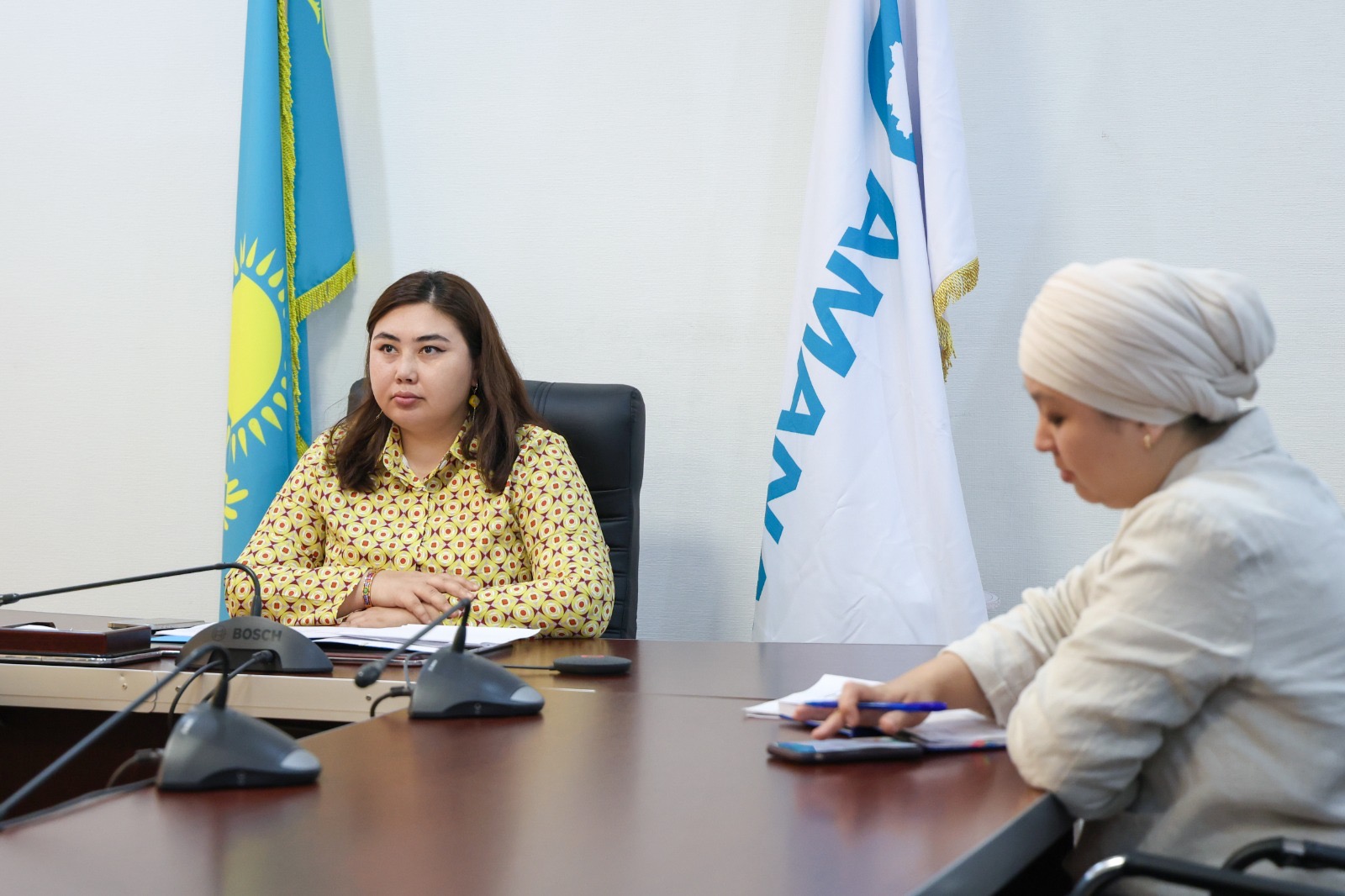 Вице-министр Жаннат Дубирова провела прием граждан на площадке партии «AMANAT»