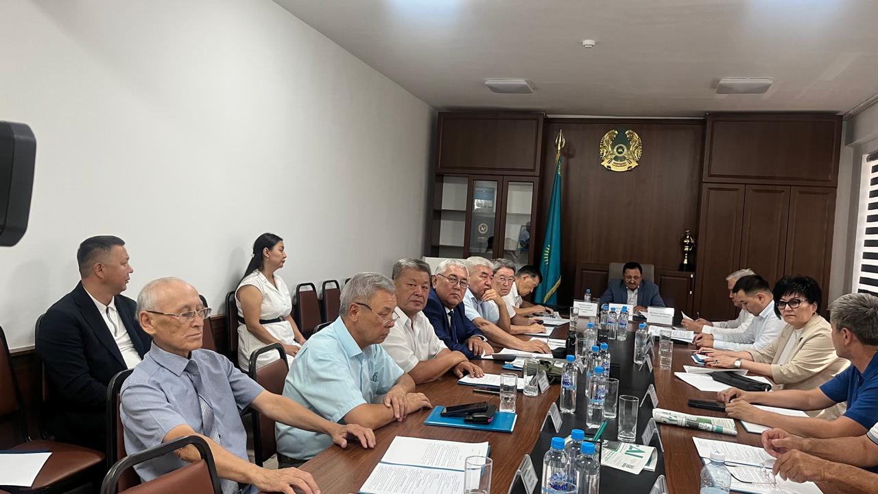 МЕМЛЕКЕТТІК ҚЫЗМЕТТЕРДІ БАҚЫЛАУ ЖӘНЕ МОНИТОРИНГ ҚАҒИДАТТАРЫ  МЕМЛЕКЕТТІК ҚЫЗМЕТТЕР САПАСЫНА МЕМЛЕКЕТТІК БАҚЫЛАУДЫ ЖӘНЕ ҚОҒАМДЫҚ МОНИТОРИНГТІ ЖҮРГІЗУ ЗАҢДЫЛЫҚ, БЕЙТАРАПТЫҚ, АНЫҚТЫҚ, ЖАН-ЖАҚТЫЛЫҚ, АШЫҚТЫҚ ҚАҒИДАТТАРЫНА НЕГІЗДЕЛЕДІ.