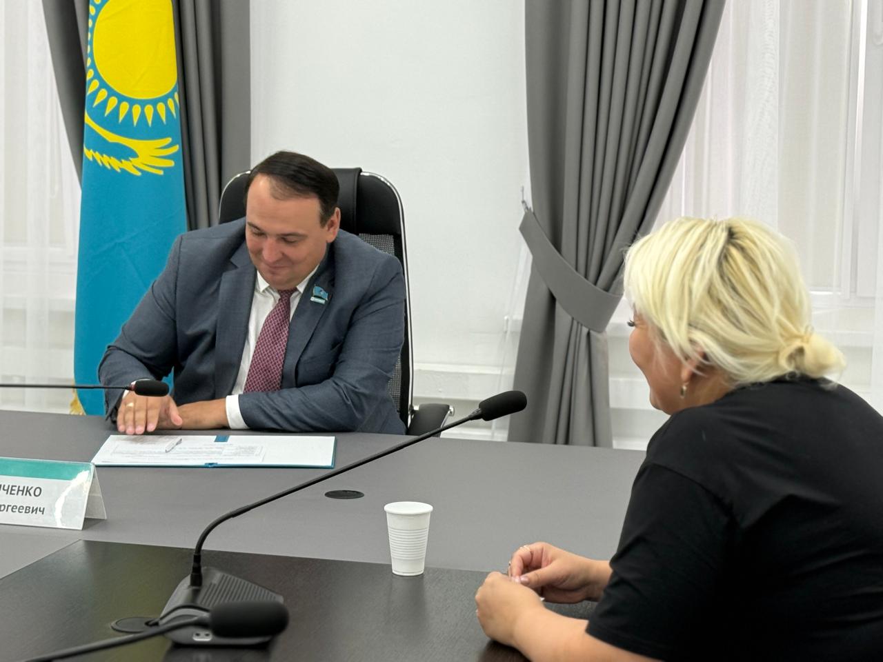 Облыстық мәслихаттың төрағасы И. Теренченконың азаматтарды қабылдауы