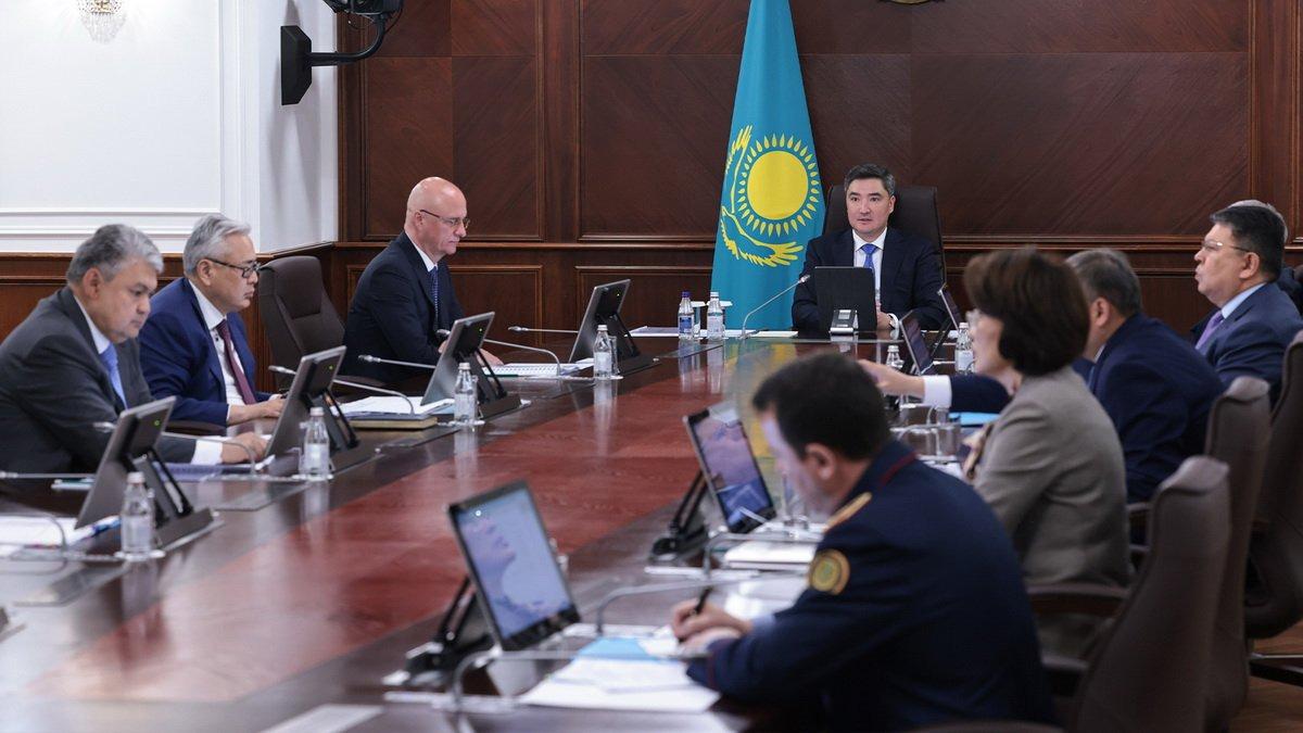 1 қыркүйек қарсаңында кемінде 500 мың баланы әлеуметтік қолдау үшін 83 мектеп ашу жоспарланып отыр.