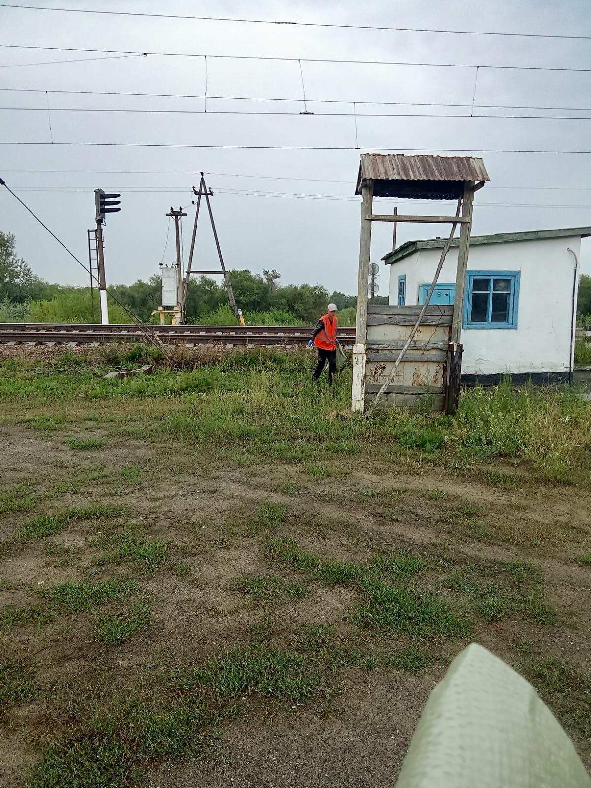 Аманқарағай ауылдық округінде «Таза Қазақстан» экологиялық бағдарламасы аясында жұмыстар жүргізілуде. #тазақазақстан