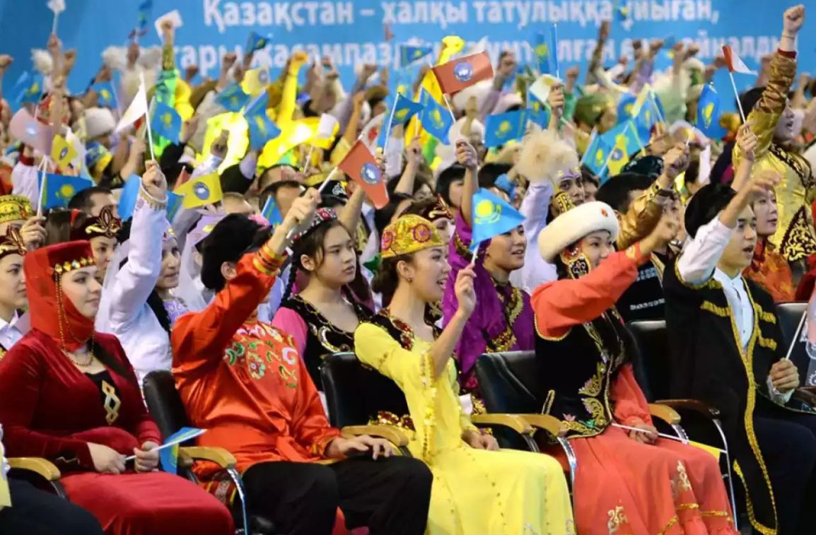 Патриоттыққа тәрбиелеу – негізгі ұстаным