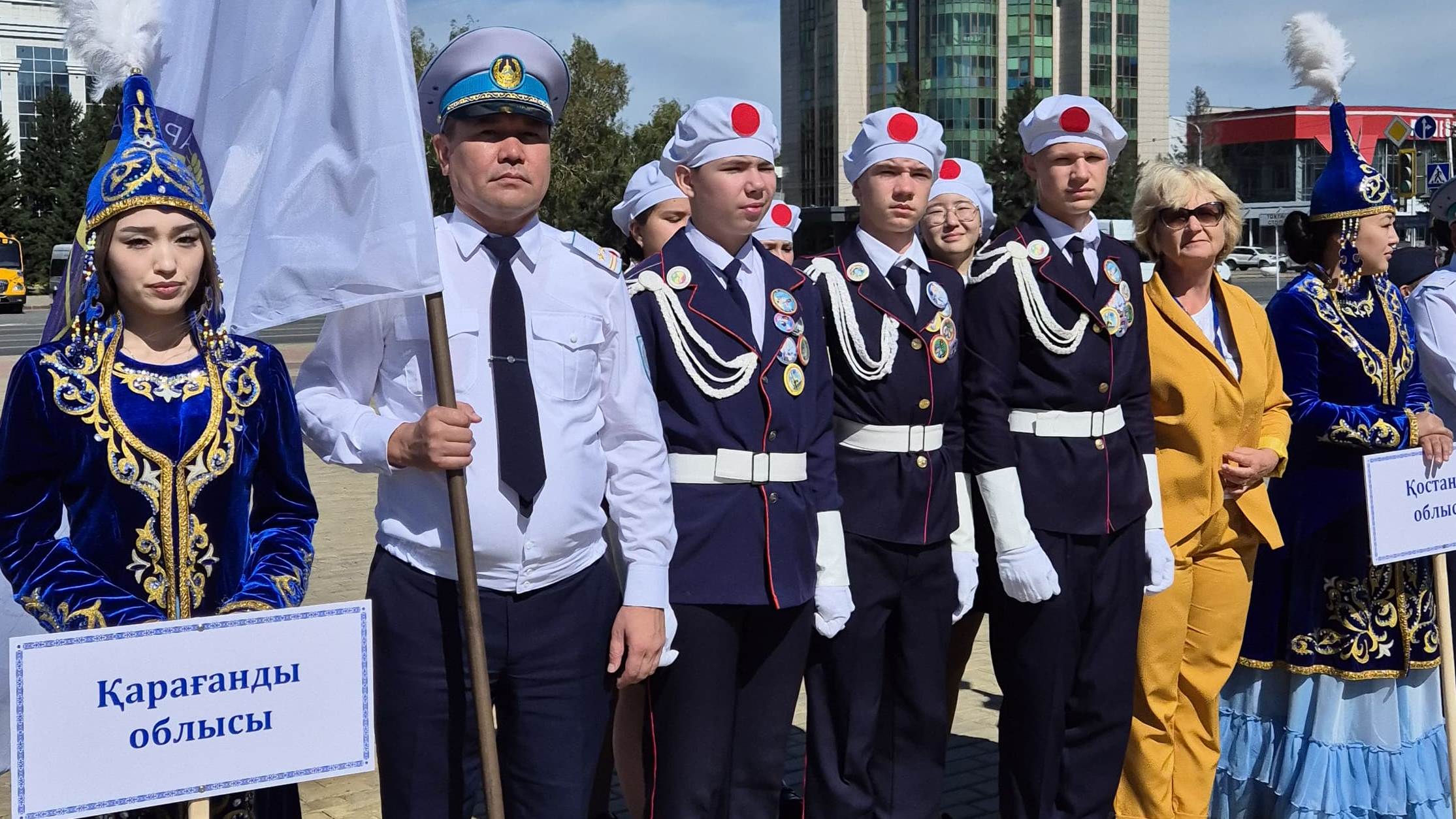 Қарағандылық оқушылар республикалық жас жол инспекторлары слетінде екінші орынға ие болды