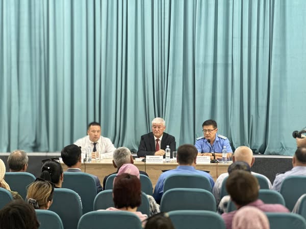 В АКБУЛАКЕ ПРОШЛА ВСТРЕЧА С ЖИТЕЛЯМИ