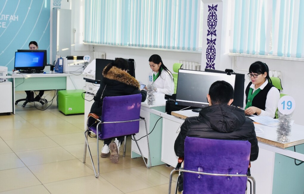 Мемлекеттік қызметтерді үйден не жұмыс орныңыздан шықпай-ақ алыңыз: «Жеке менеджер» қызметі қалай жұмыс істейді